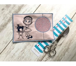 Stickserie ITH - Mug Rugs Sewing Girls